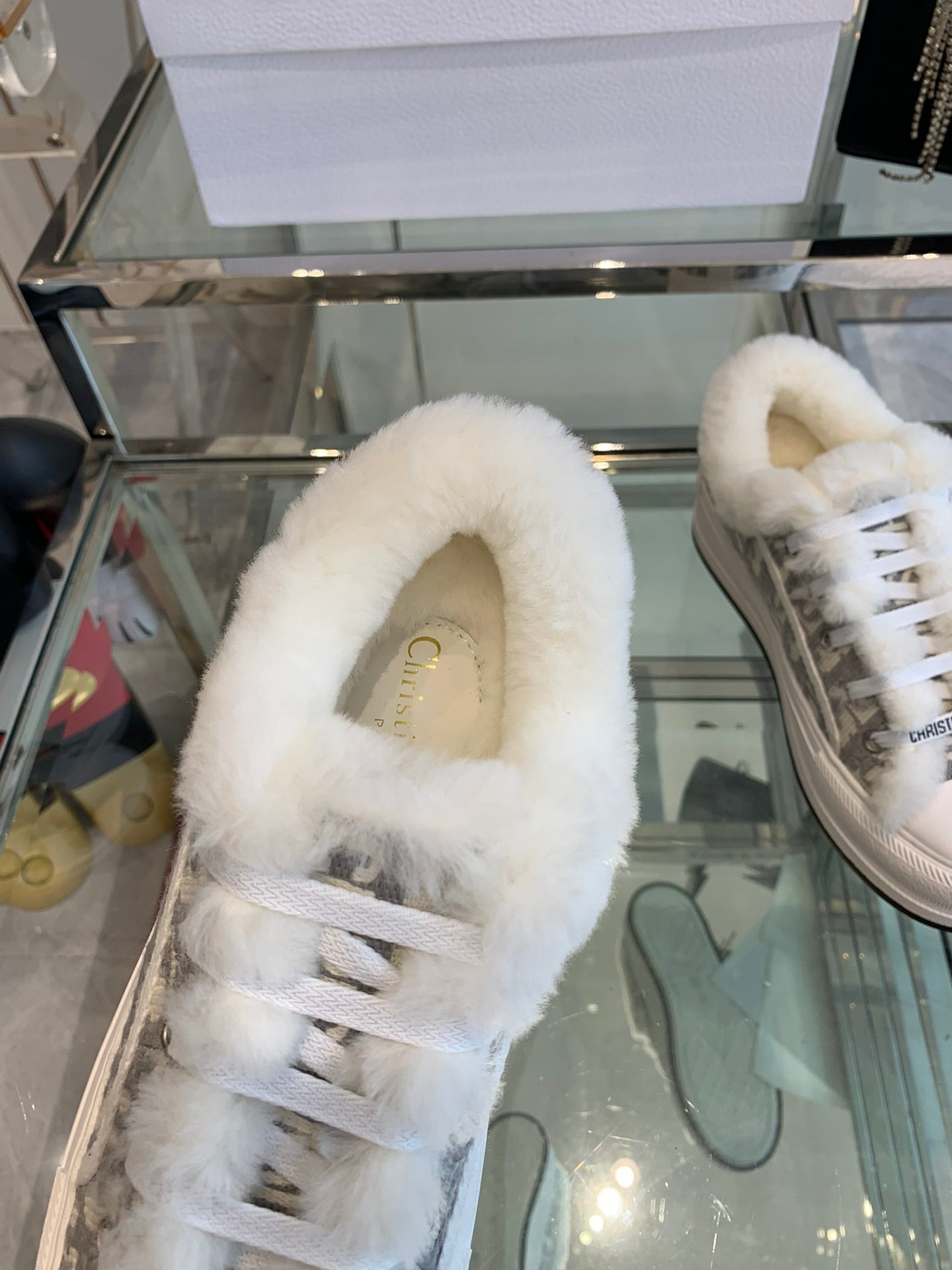 DIOR ALK'N PLATFORM SNEAKER PALE GRAY COTTON EMBROIDERED WITH OBLIQUE MOTIF AND WHITE SHEARLING