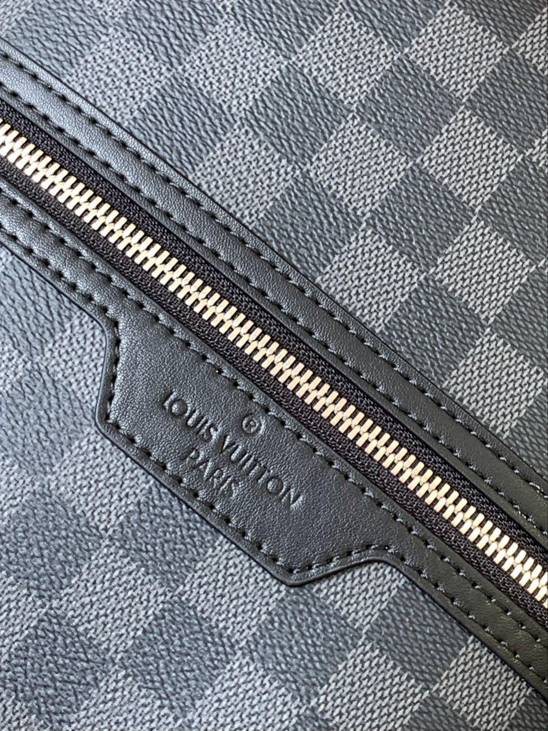 LOUIS VUITTON LV 25S MICHAEL BACKPACK 42 IN DAMIER INFINI ONYX CALFSKIN
