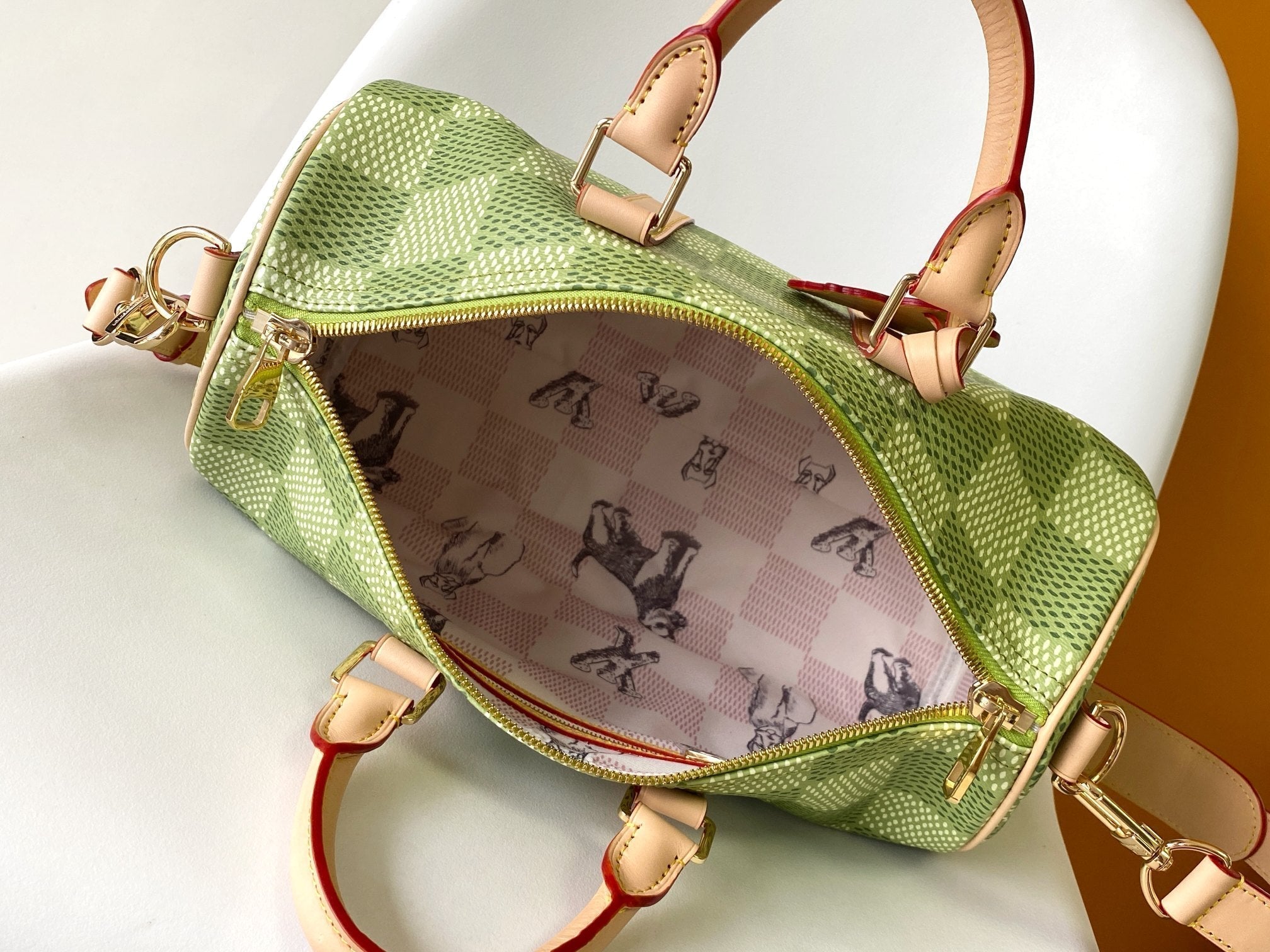 LOUIS VUITTON KEEPALL BANDOULIÈRE 34 BAG IN GREEN DAMIER GOLF COATED CANVAS