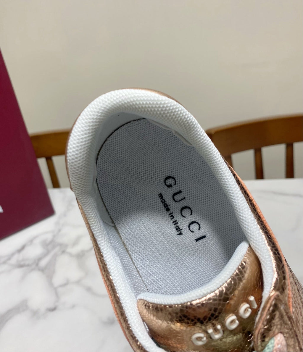 GUCCI 26S SNEAKER IN ROSE GOLD METALLIC CALFSKIN