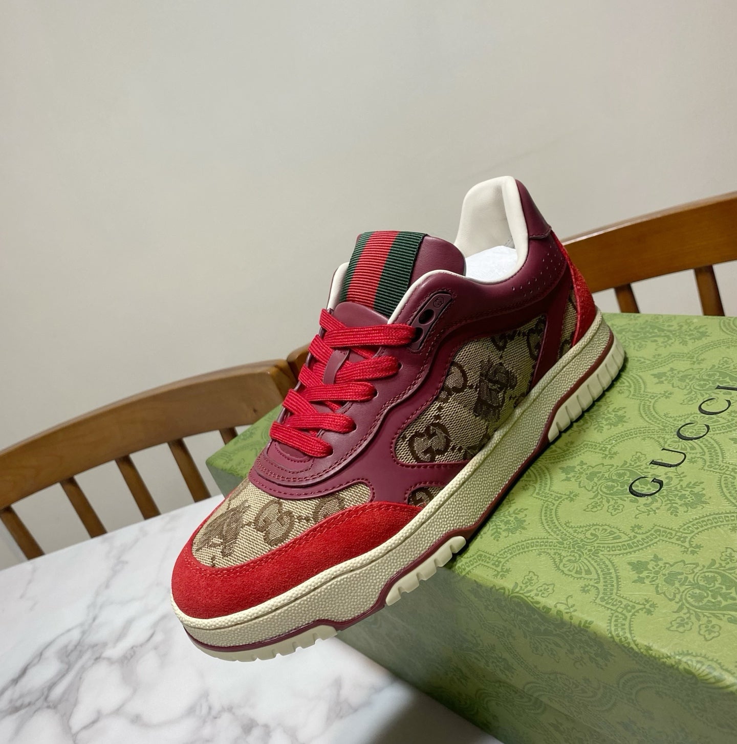 GUCCI 26S RE-WEB TRAINER SNEAKERS IN RED CALFSKIN AND BEIGE CANVAS