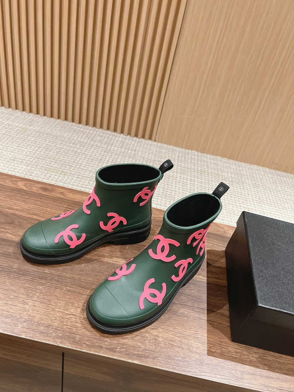 CHANEL RAIN BOOTS GREEN FOREST TPU WITH PINK LOGO