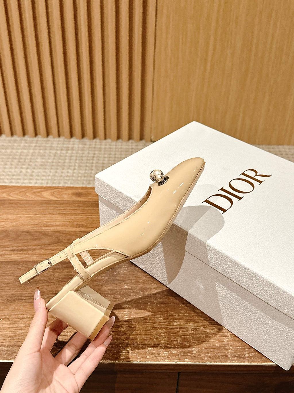 DIOR HIGH SLINGBACK 55 MM 25S IN BEIGE LAMBSKIN PEARL DETAILING