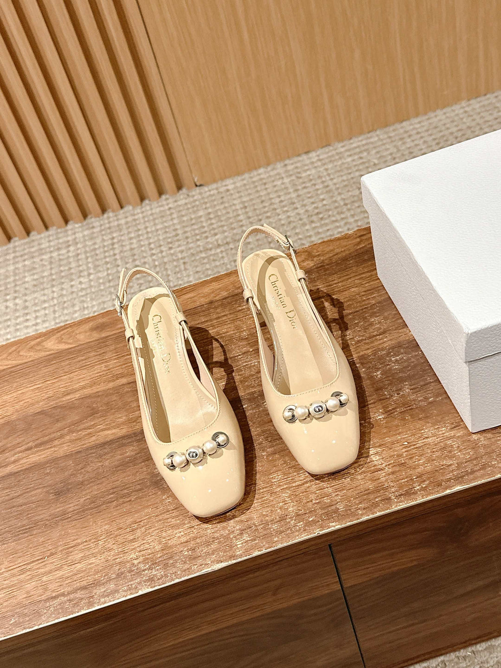 DIOR HIGH SLINGBACK 55 MM 25S IN BEIGE LAMBSKIN PEARL DETAILING