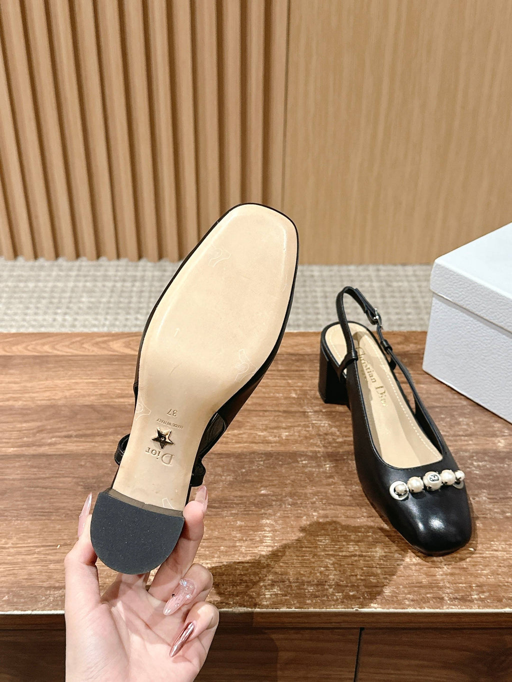 DIOR HIGH SLINGBACK 55 MM 25S IN BLACK LAMBSKIN PEARL DETAILING