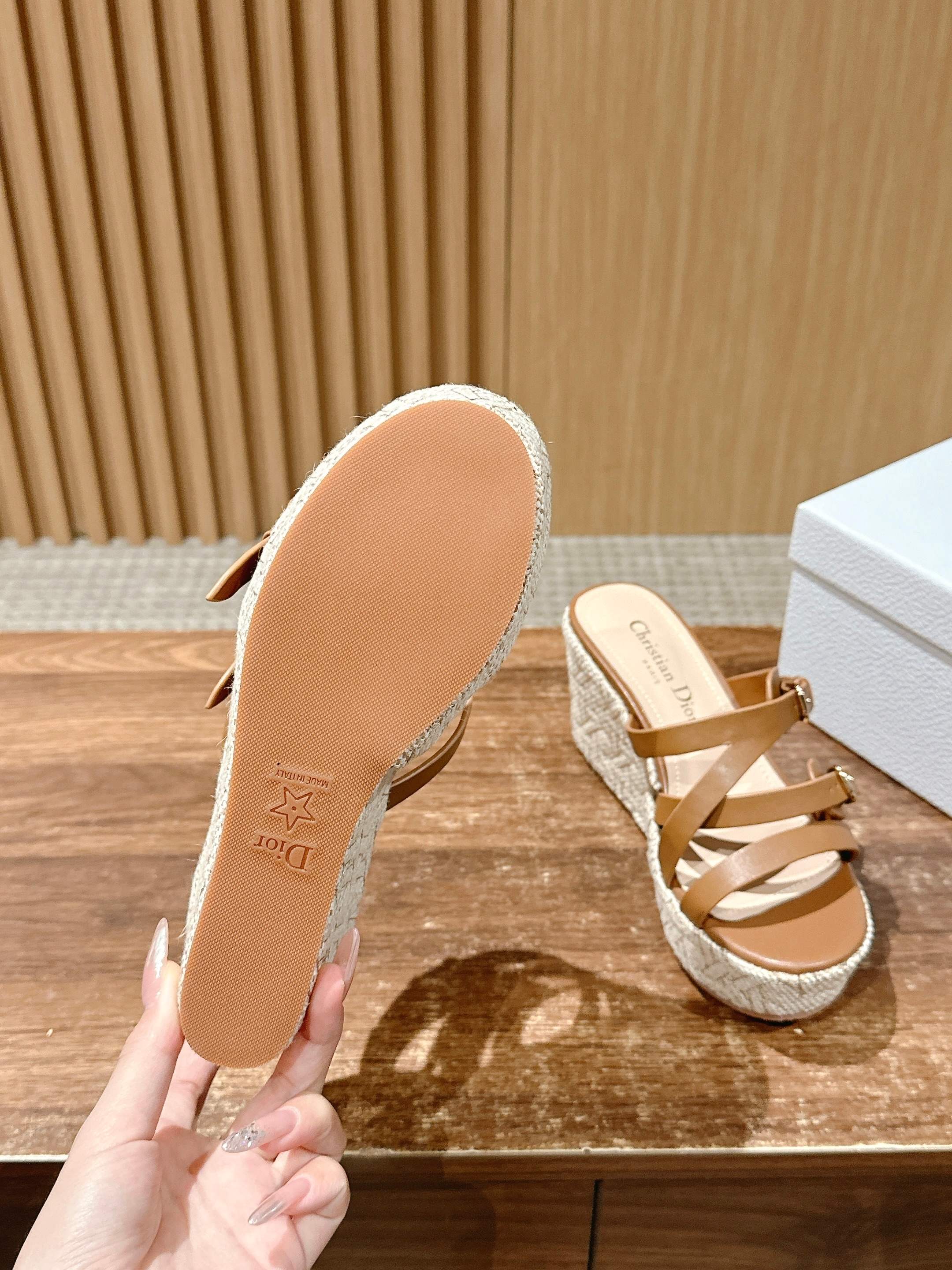 DIOR ATTITUDE WEDGE SLIDE 90MM IN BROWN ADJUSTABLE STRAPS CALFSKIN CANVAS SOLE