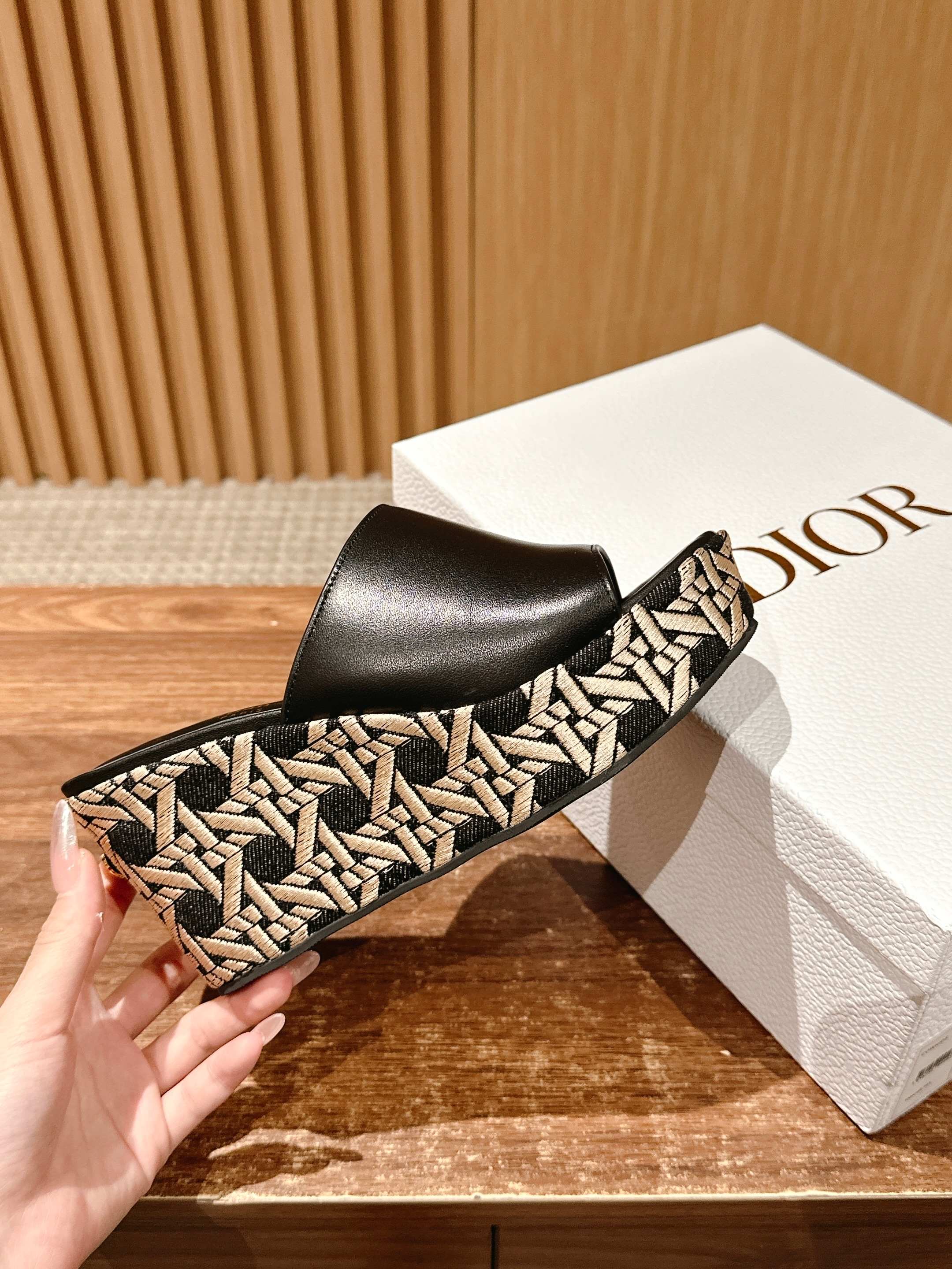 DIOR ATTITUDE WEDGE SLIDE 90MM IN BLACK CALFSKIN CANVAS SOLE