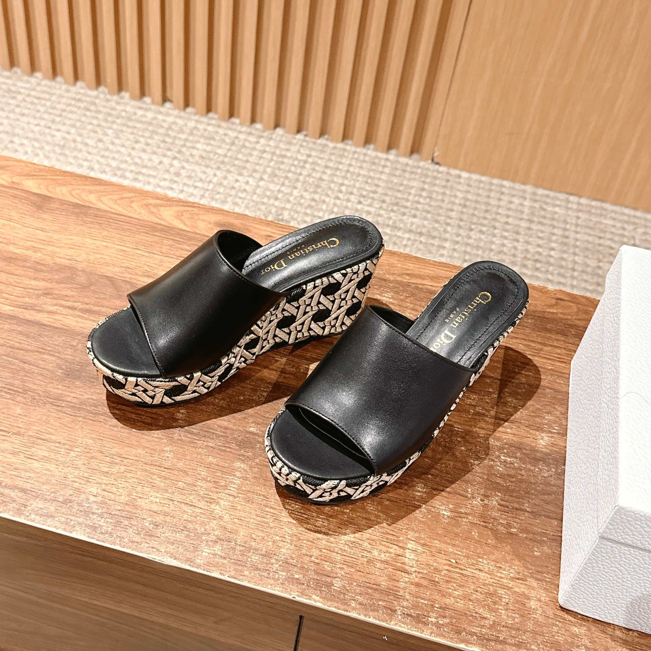 DIOR ATTITUDE WEDGE SLIDE 90MM IN BLACK CALFSKIN CANVAS SOLE