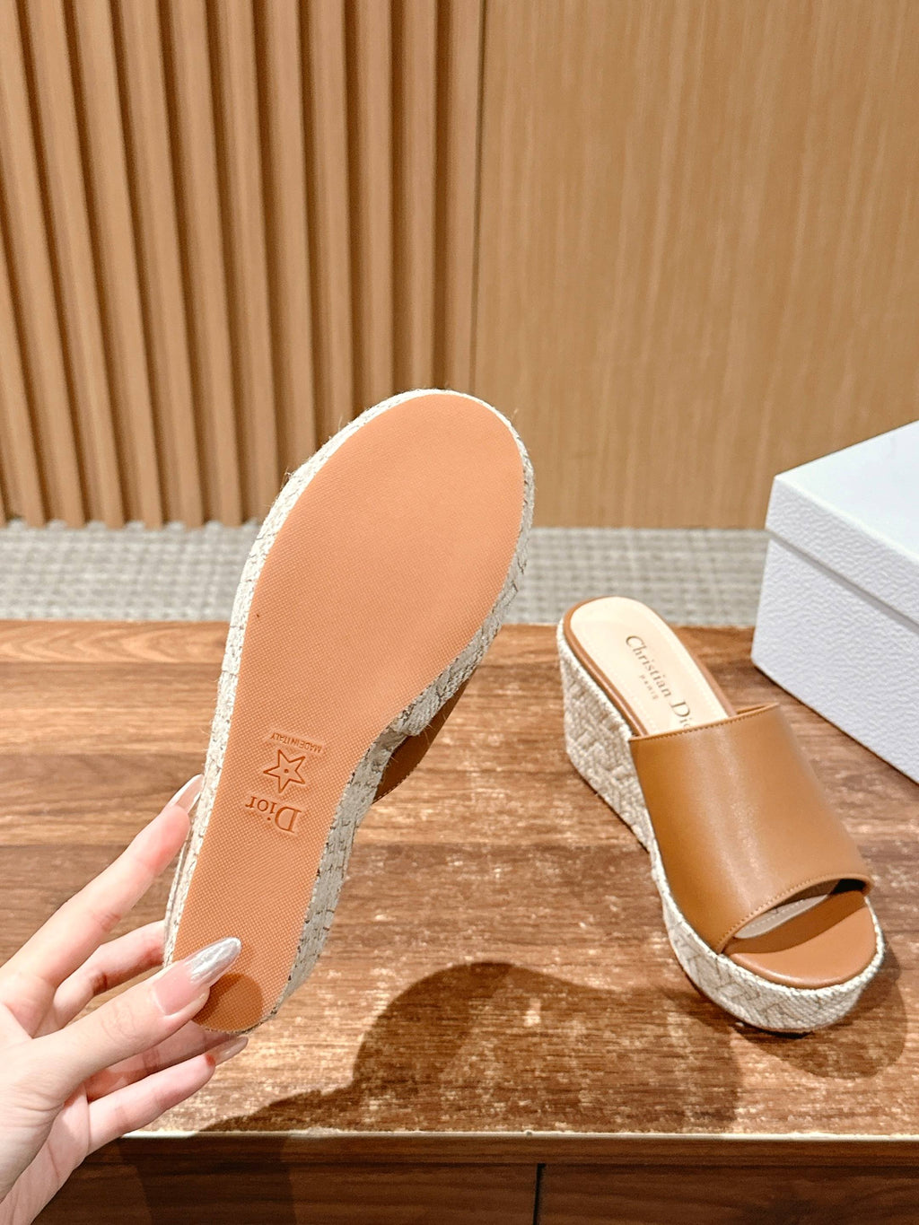 DIOR ATTITUDE WEDGE SLIDE 90MM IN BROWN CALFSKIN NATURAL BEIGE RAFFIA SOLE