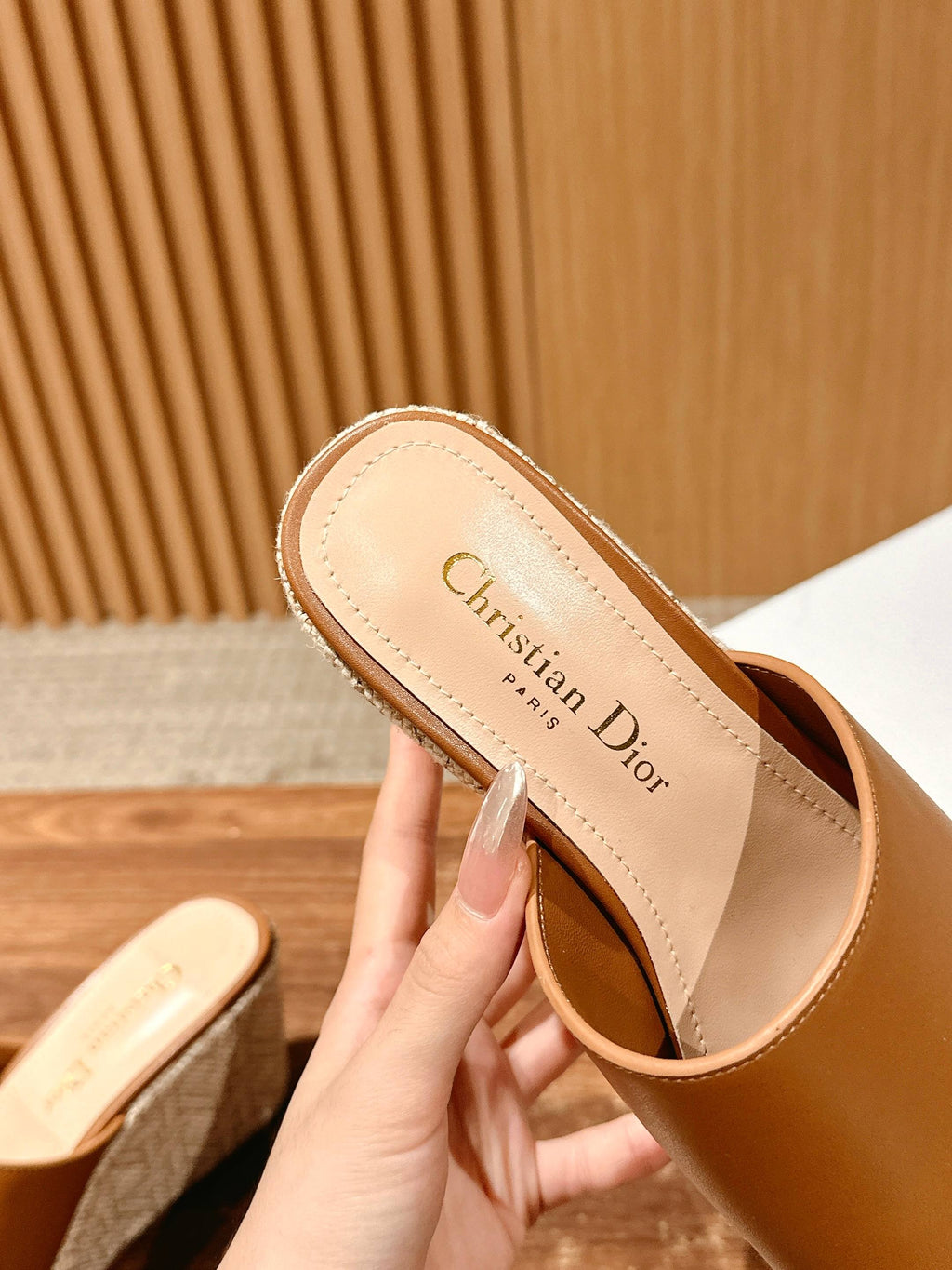 DIOR ATTITUDE WEDGE SLIDE 90MM IN BROWN CALFSKIN NATURAL BEIGE RAFFIA SOLE