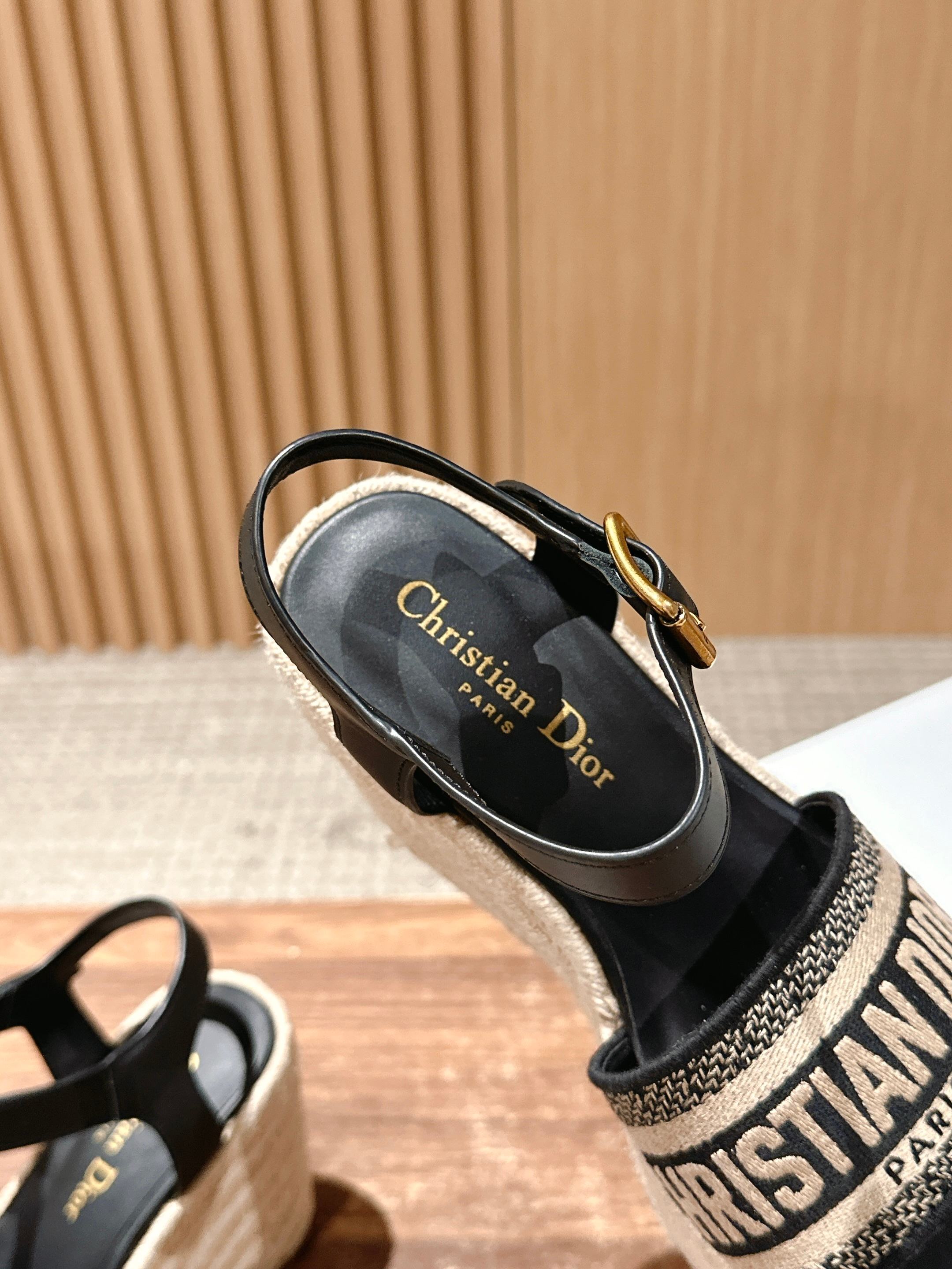 DIOR DWAY WEDGE SANDAL IN BLACK EMBROIDERED COTTON RAFFIA SOLE