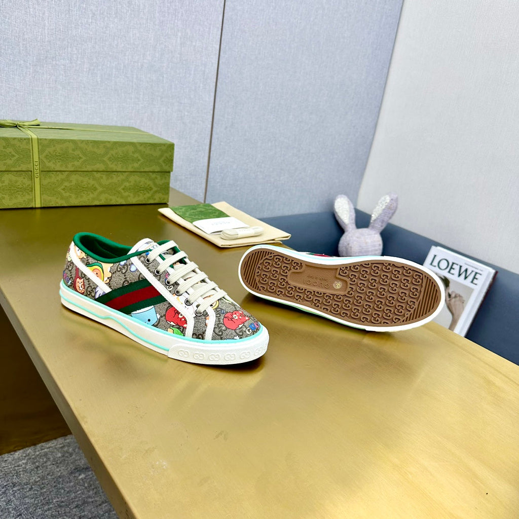 GUCCI TENNIS 1977 TRAINER CANVAS WITH ANIMALS MOTIF