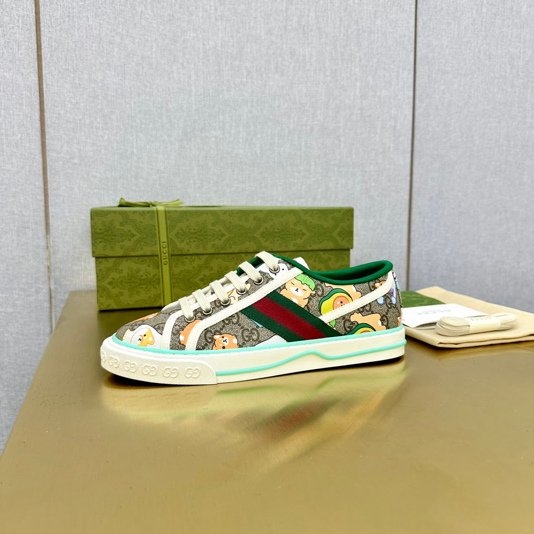 GUCCI TENNIS 1977 TRAINER CANVAS WITH ANIMALS MOTIF