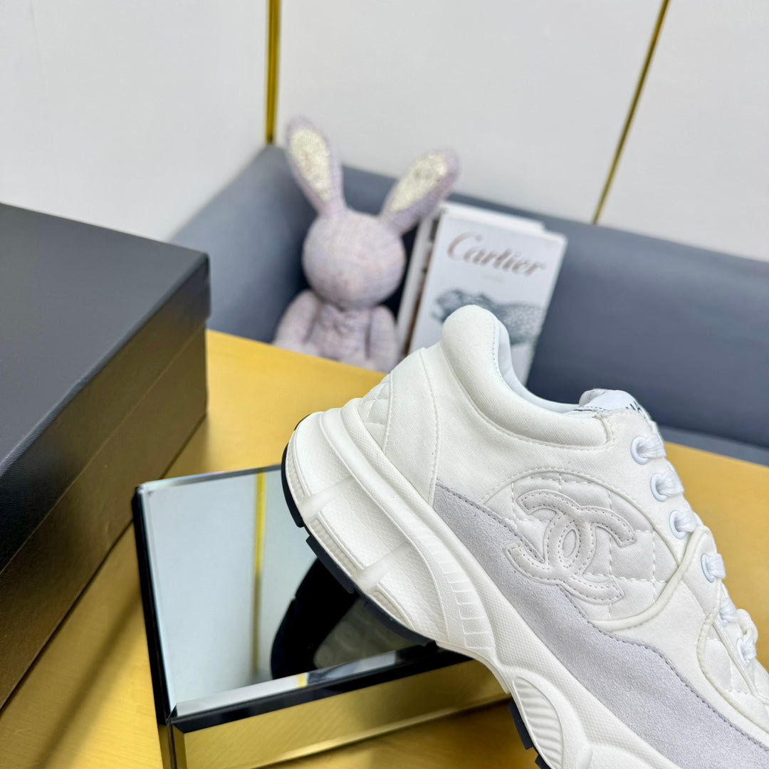 CHANEL DAD SNEAKER IN WHITE LAMBSKIN AND SUEDE