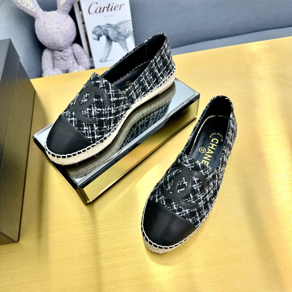 CHANEL ESPADRILLES PLATFORM 25S IN BLACK TWEED AND CALFSKIN