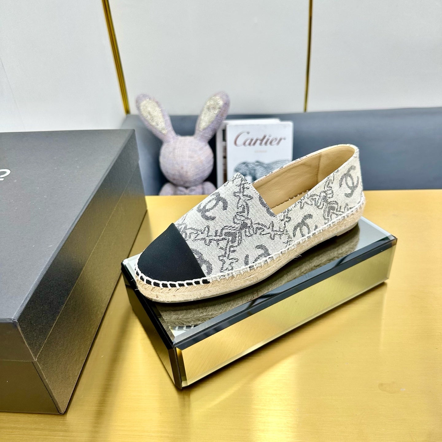 CHANEL ESPADRILLES PLATFORM IN BLACK PATTERN FABRIC