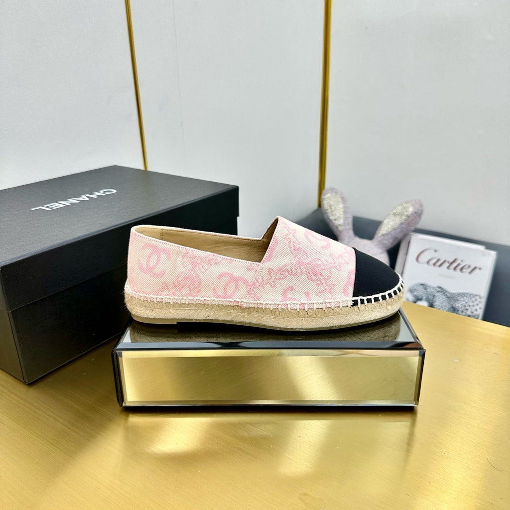 CHANEL ESPADRILLES PLATFORM IN LIGHT PINK MIX BLACK FABRIC
