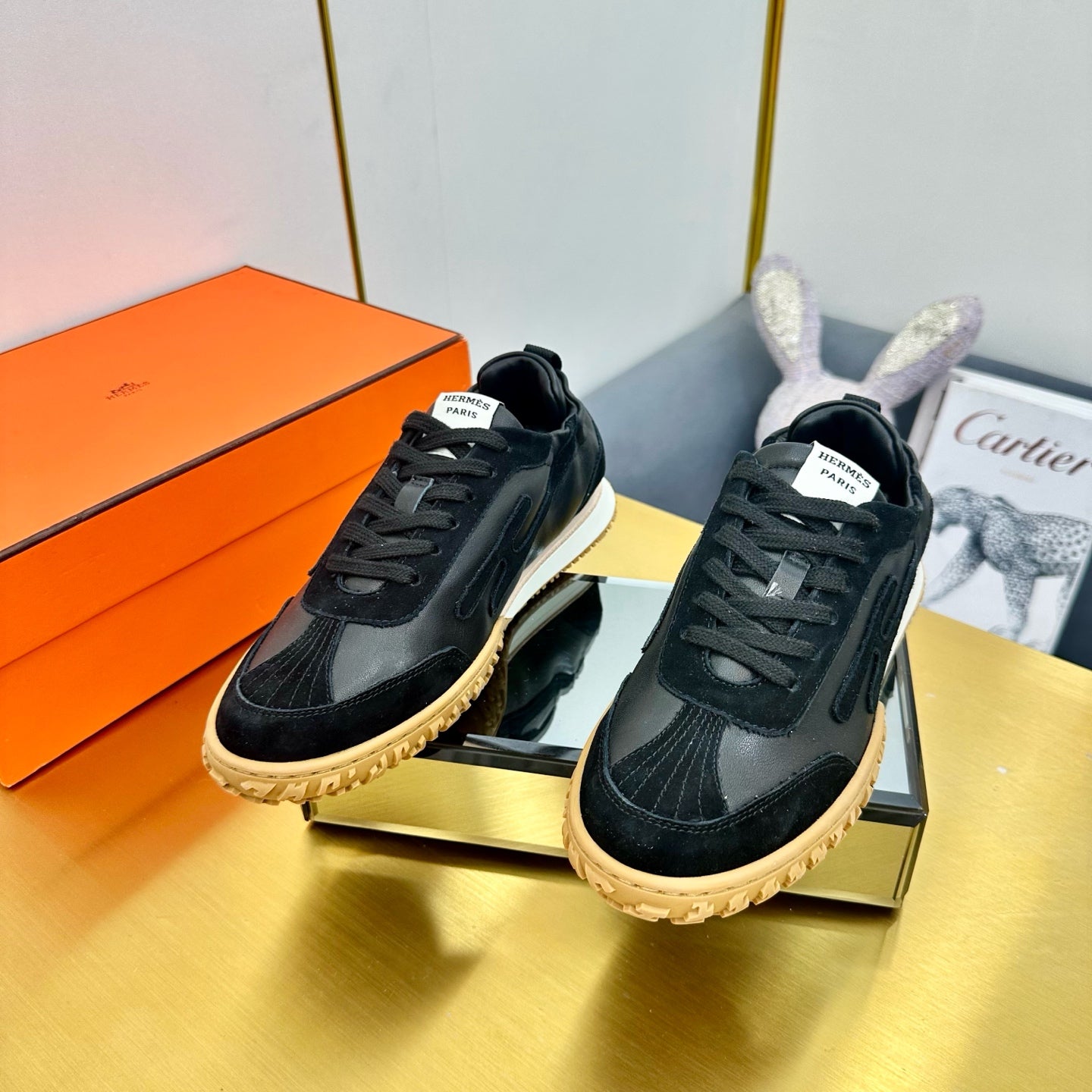 HERMES JET SNEAKER IN BLACK CALFSKIN AND SUEDE