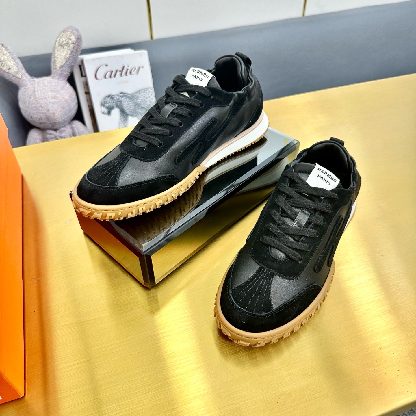 HERMES JET SNEAKER IN BLACK CALFSKIN AND SUEDE