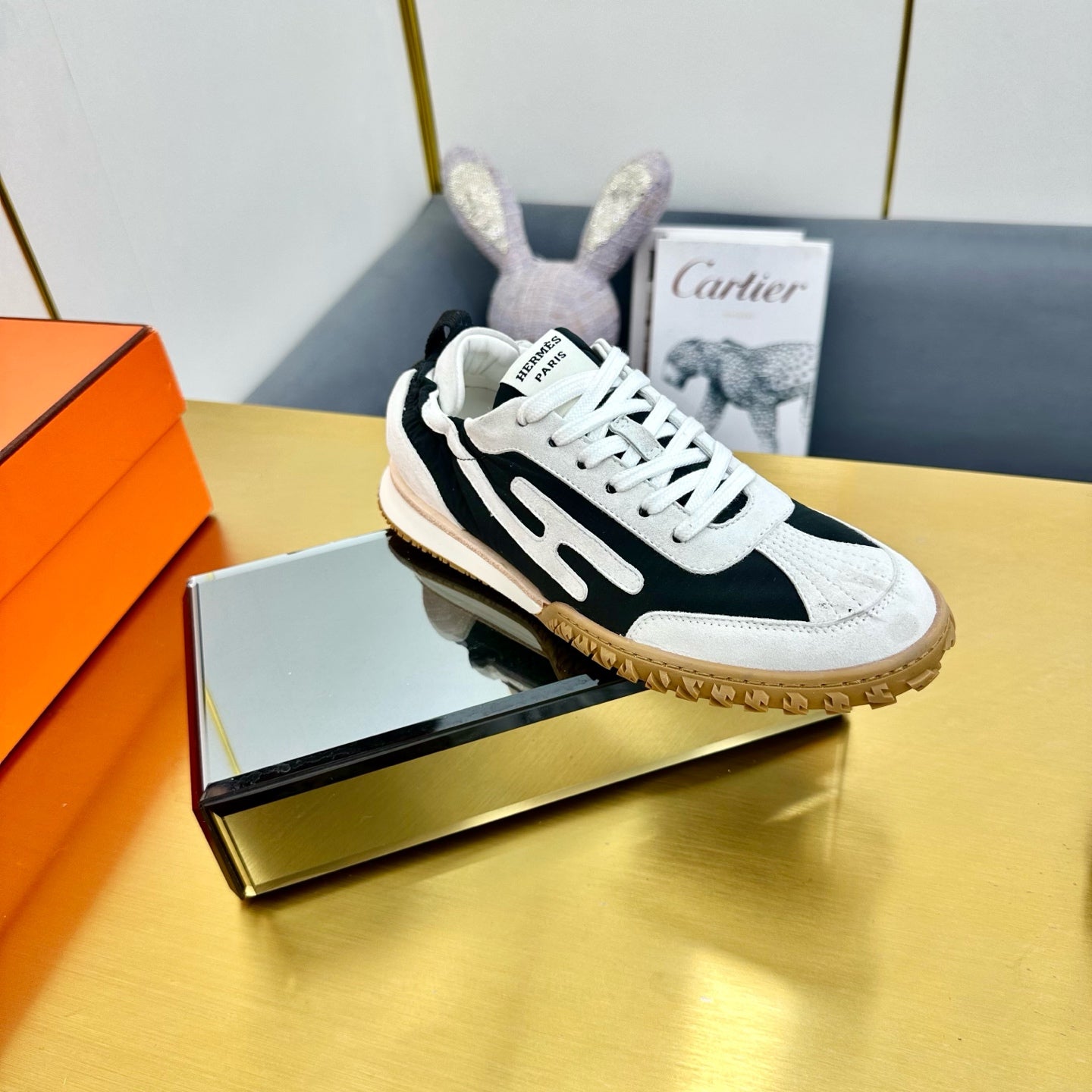 HERMES JET SNEAKER IN WHITE MIX BLACK SUEDE