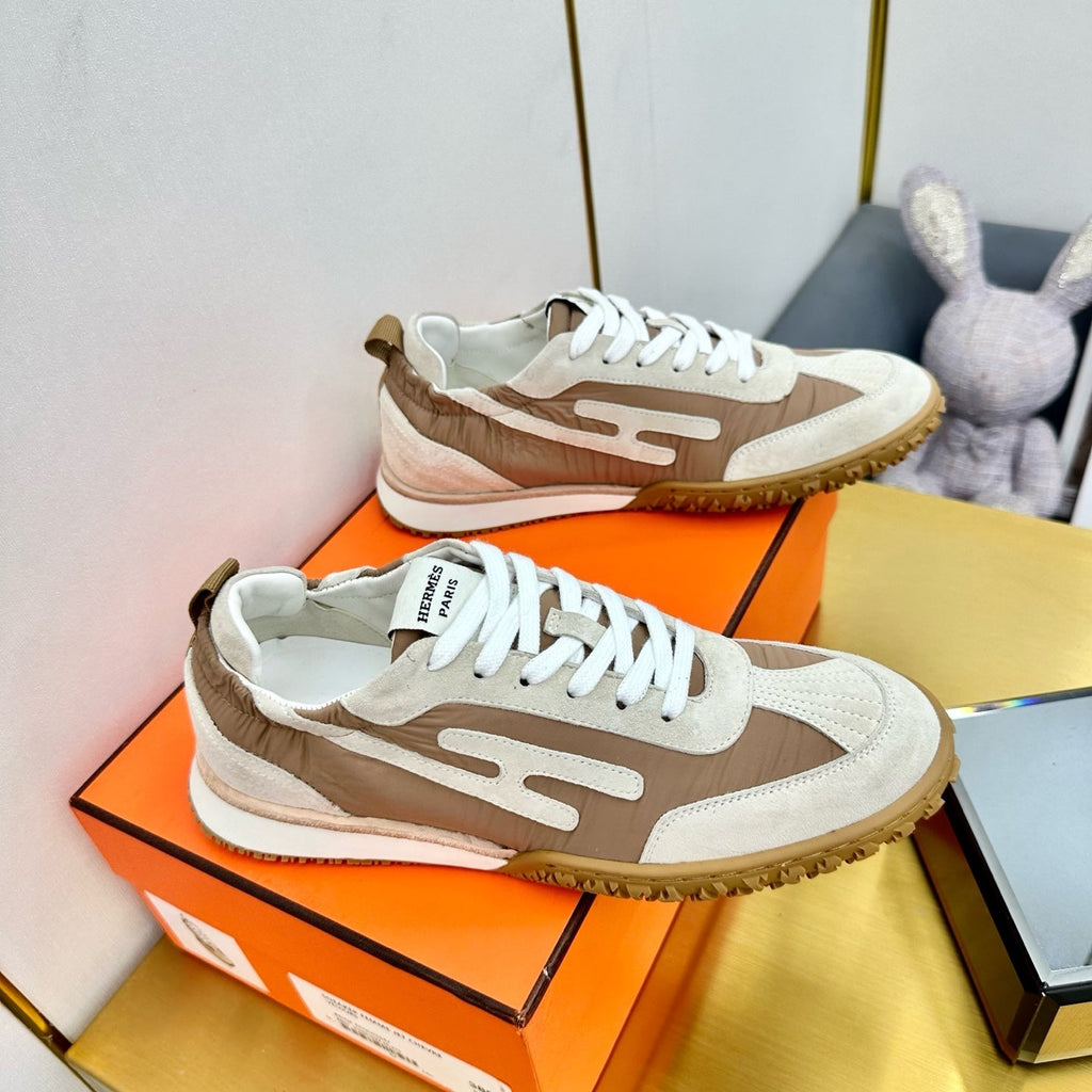 HERMES JET SNEAKER IN KHAKI MIX MEDIUM BROWN SUEDE