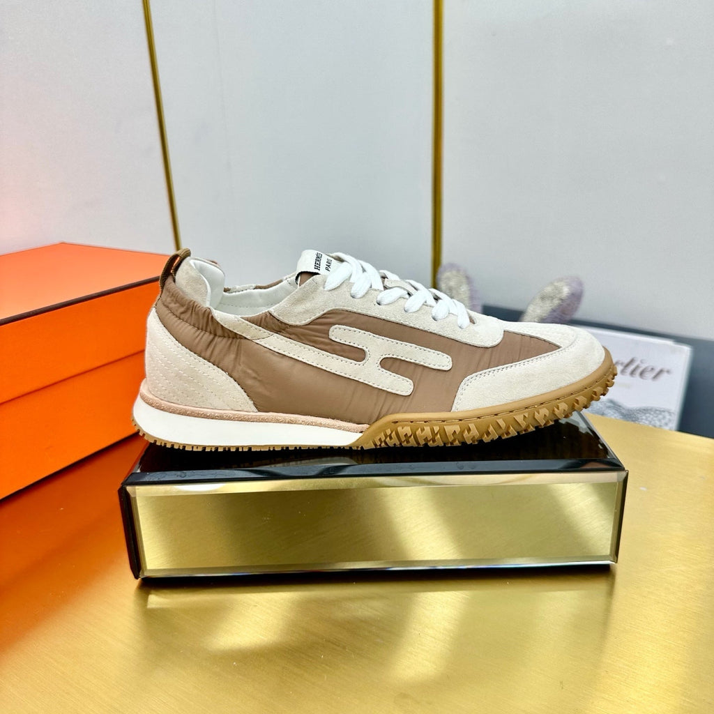 HERMES JET SNEAKER IN KHAKI MIX MEDIUM BROWN SUEDE