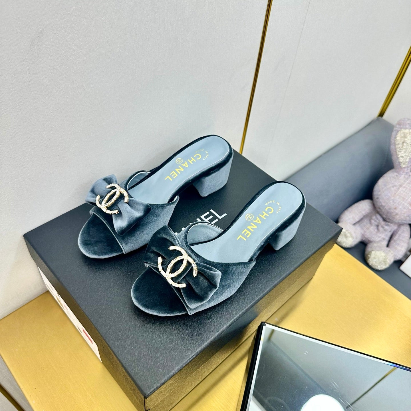 CHANEL BOWKNOT RHINESTONES MID HEEL MULE IN STONE BLUE VELVET