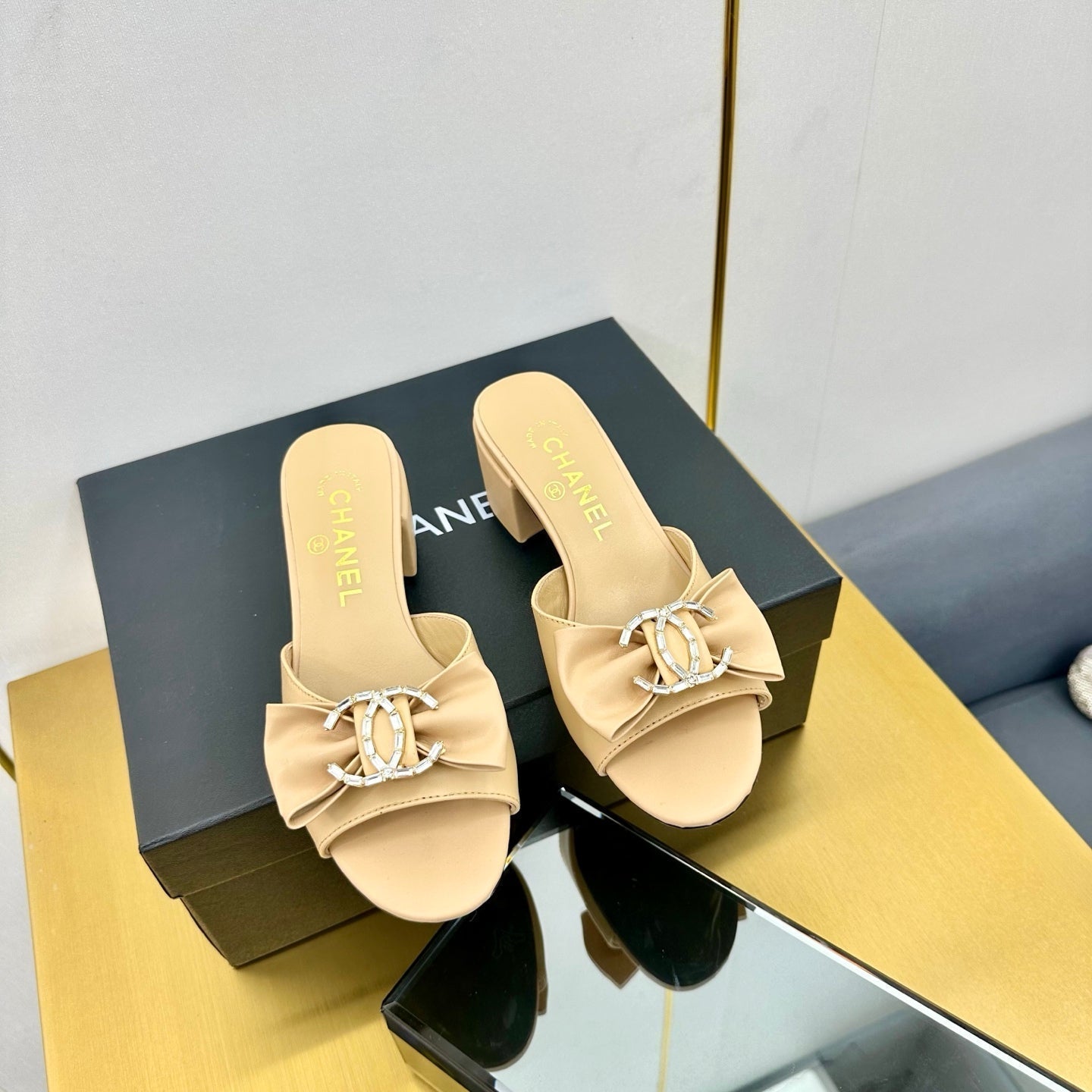 CHANEL BOWKNOT RHINESTONES MID HEEL MULE IN FLAX YELLOW CALFSKIN