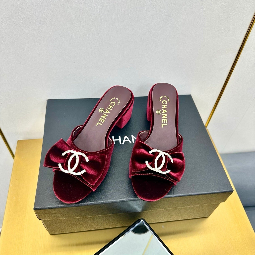 CHANEL BOWKNOT RHINESTONES MID HEEL MULE IN GARNET RED VELVET