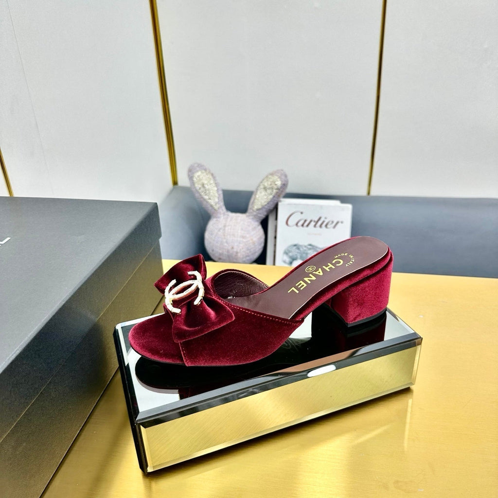 CHANEL BOWKNOT RHINESTONES MID HEEL MULE IN GARNET RED VELVET