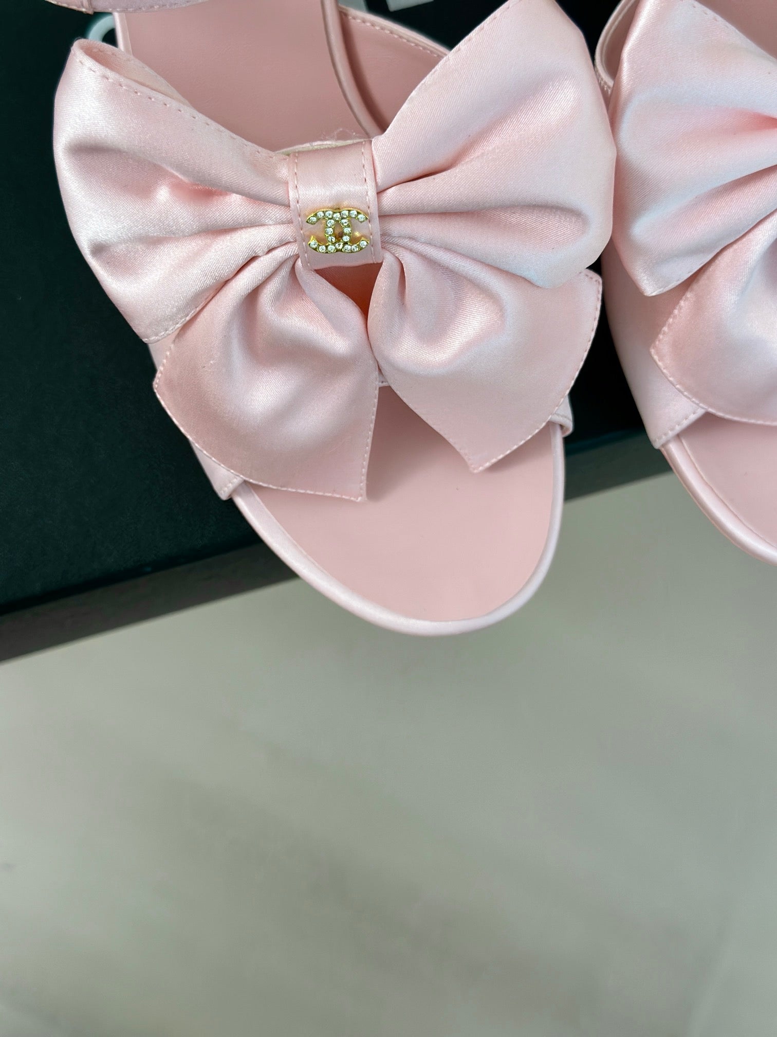 CHANEL Double  Big Bow High Sandal Sheepskin Light Pink