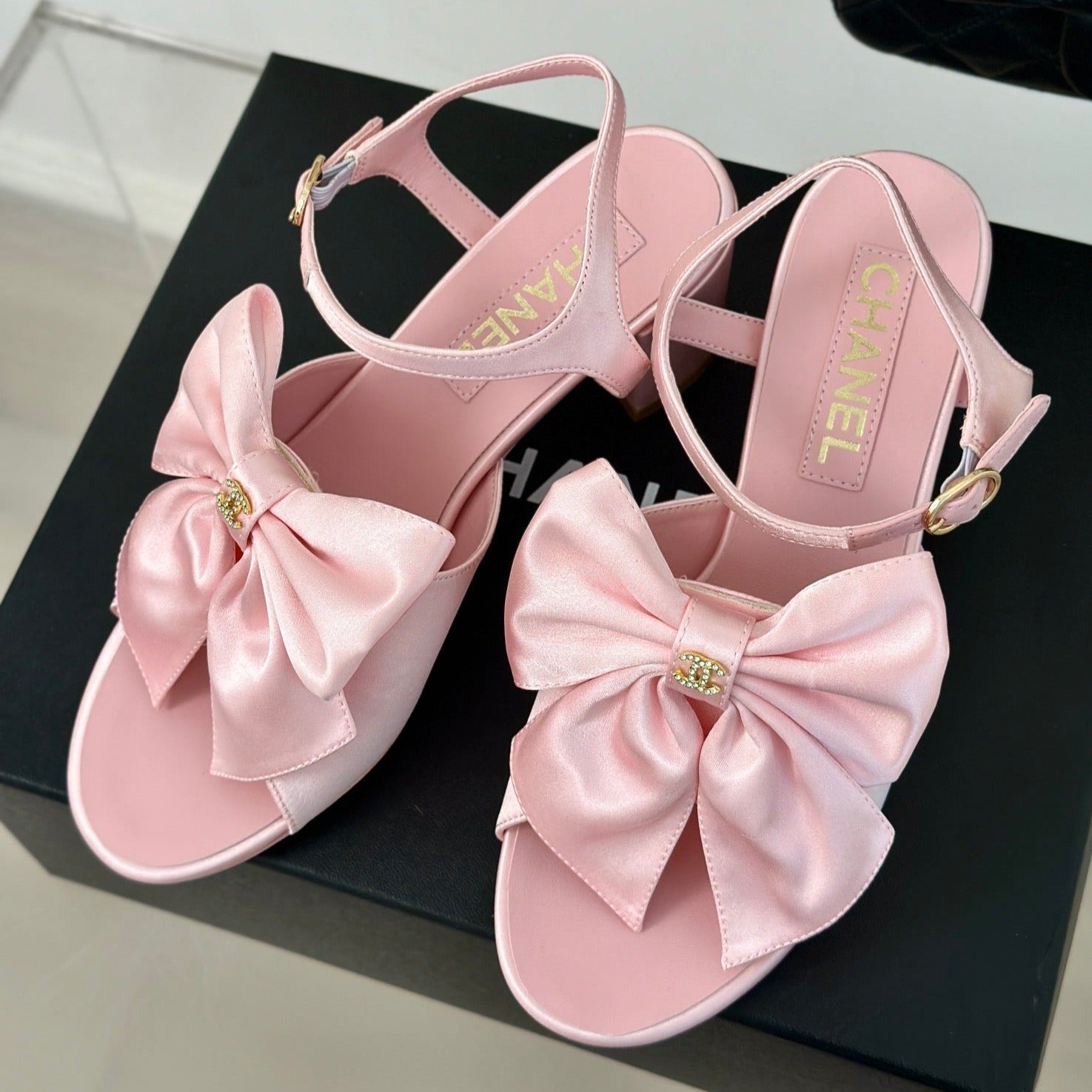 CHANEL Double  Big Bow High Sandal Sheepskin Light Pink