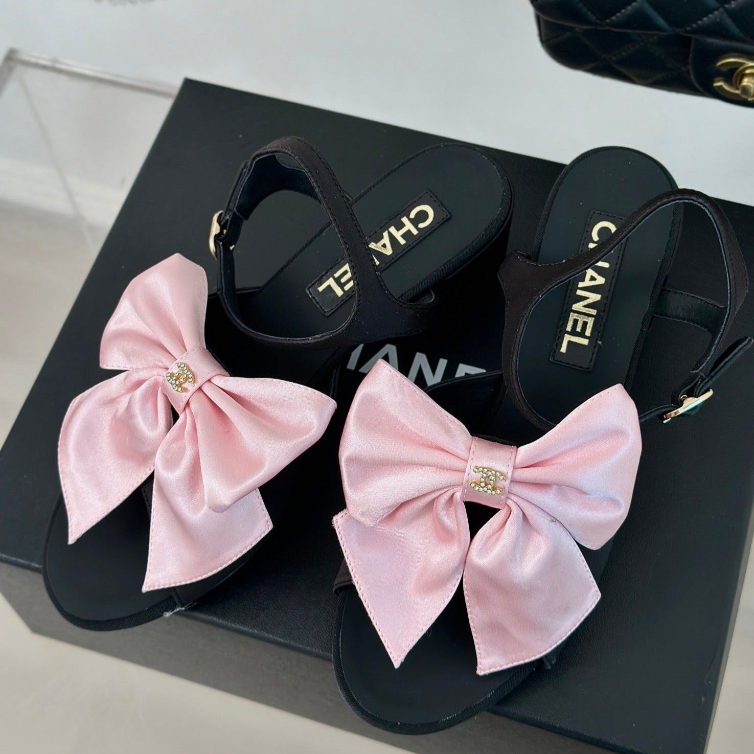 CHANEL Double  Big Bow High Sandal Sheepskin Light Pink/ Black