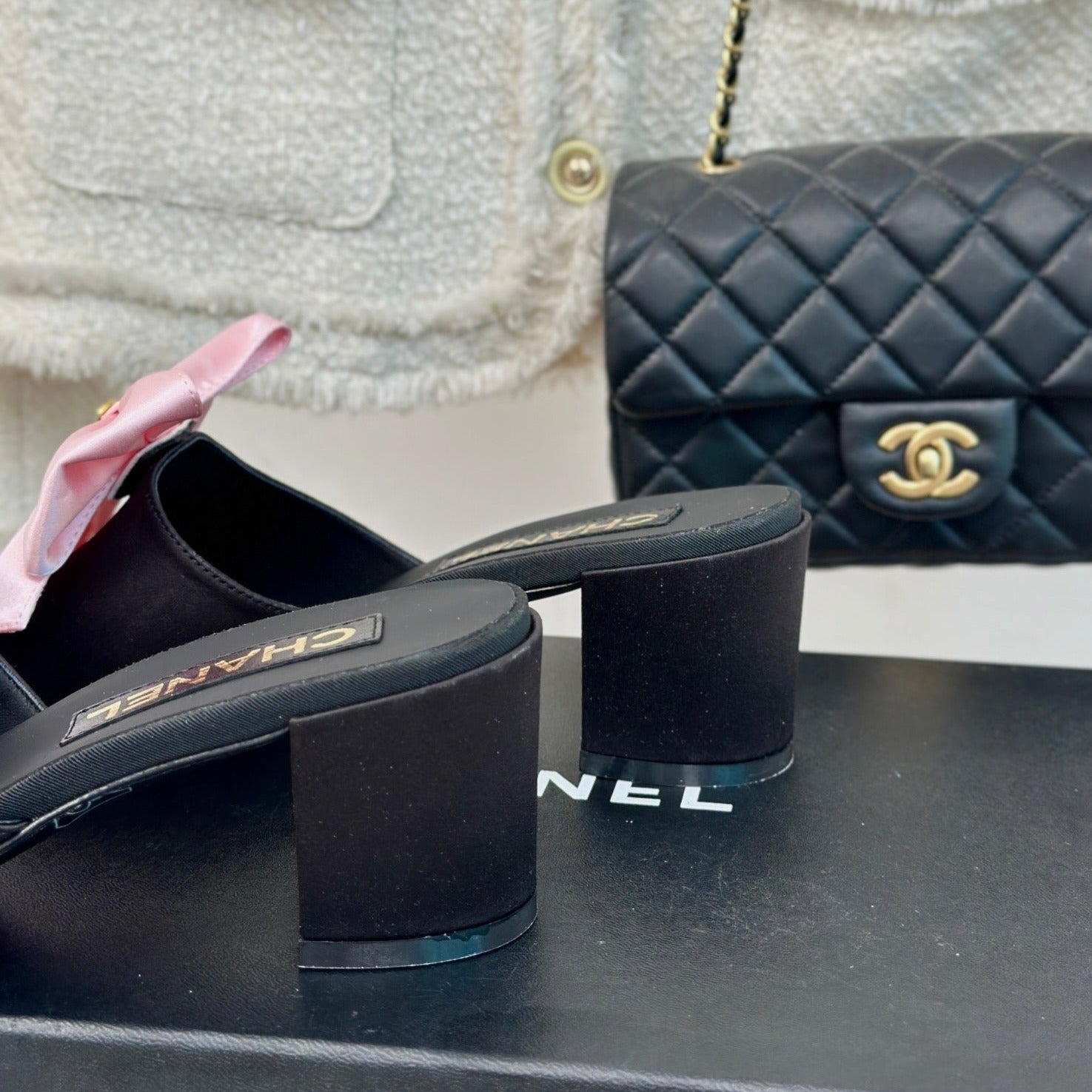 CHANEL Double  Big Bow High Heels Sheepskin Light Pink / Black