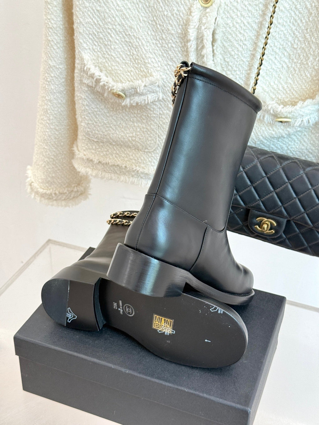CHANEL SHORT BOOTS IN BLACK CALFSKIN