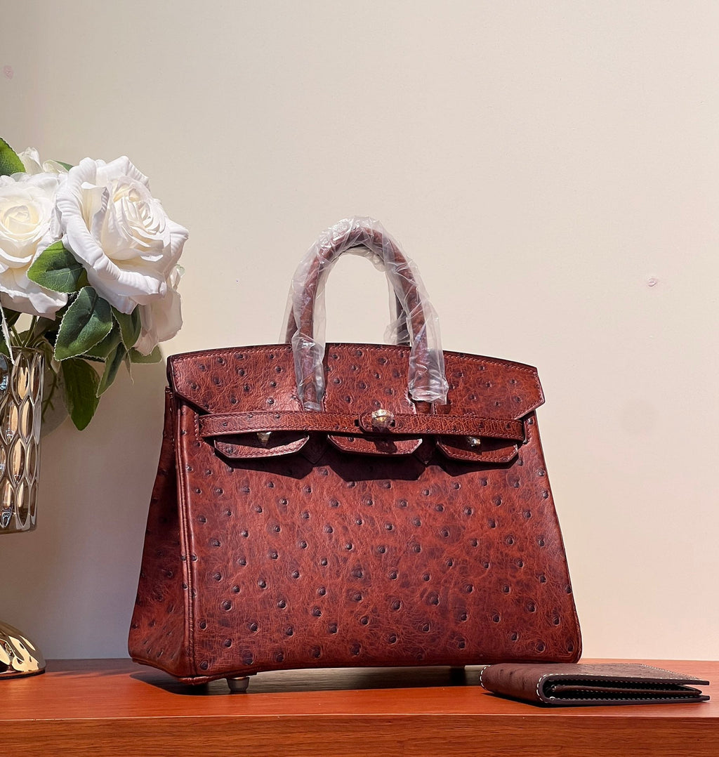 HERMES KELLY SELLIER 25 BAG IN BERRY RED OSTRICH LEATHER WITH GOLD HARDWARE