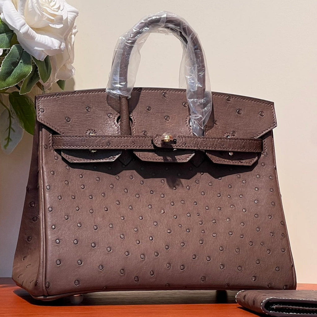 HERMES KELLY SELLIER 25 BAG IN PEACAN BROWN OSTRICH LEATHER WITH GOLD RHINSTONES