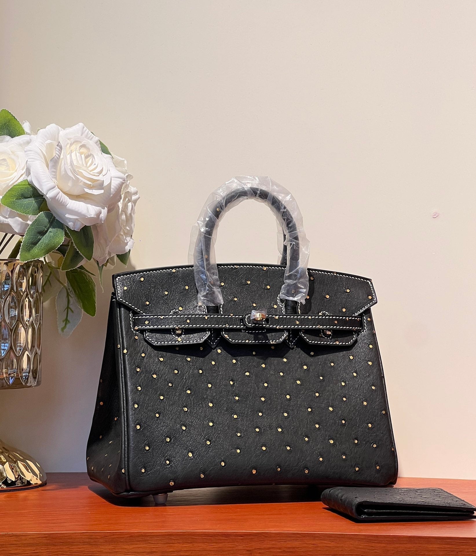 HERMES KELLY SELLIER 25 BAG IN BLACK OSTRICH LEATHER WITH GOLD RHINSTONES