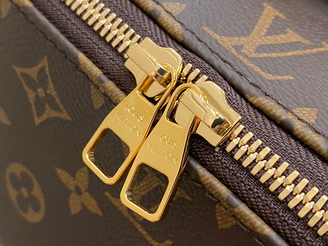 LOUIS VUITTON TOILETRY BAG 24 IN BROWN MONOGRAM CANVAS