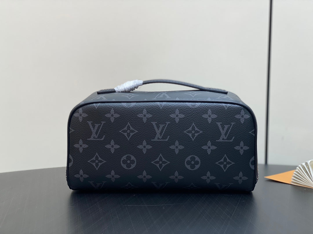 LOUIS VUITTON TOILETRY BAG 24 IN BLACK MONOGRAM ECLIPSE CANVAS
