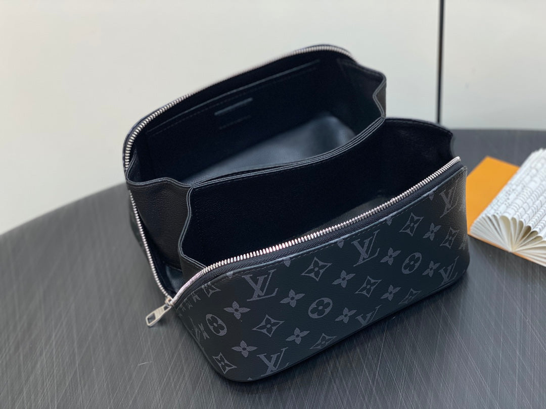 LOUIS VUITTON TOILETRY BAG 24 IN BLACK MONOGRAM ECLIPSE CANVAS