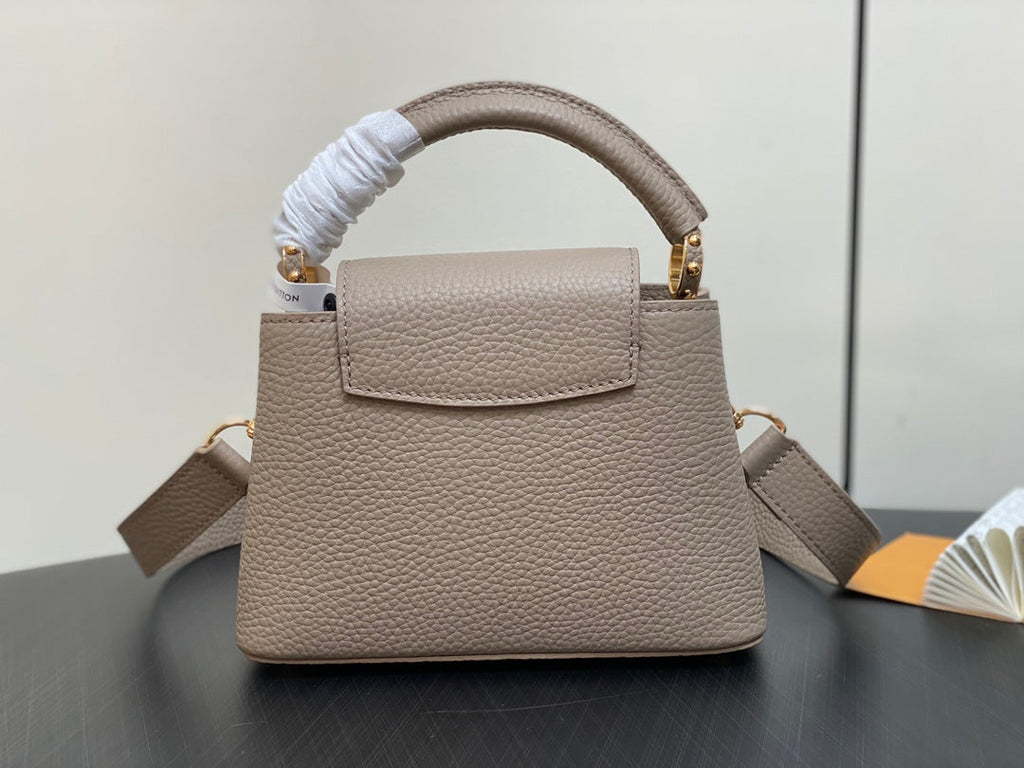 LOUIS VUITTON CAPUCINES MINI 21 IN KHAKI BROWN TAURILLON