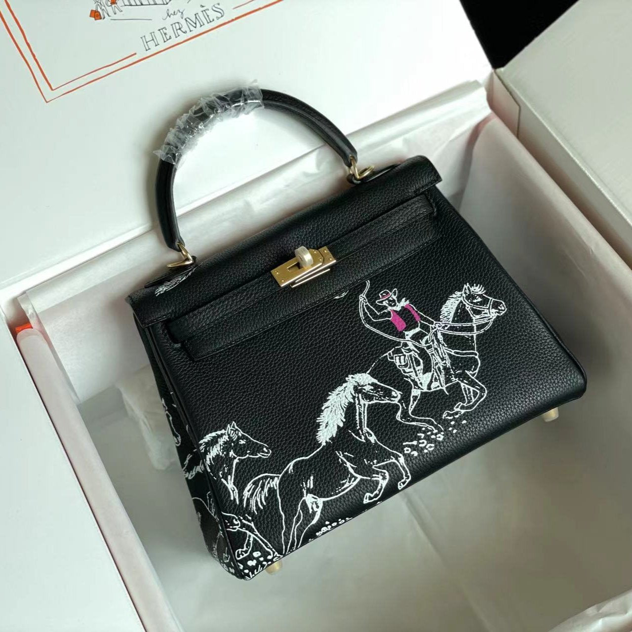 HERMES BIRKIN 25 BAG IN BLACK CALFSKIN WITH WHITE STICKER