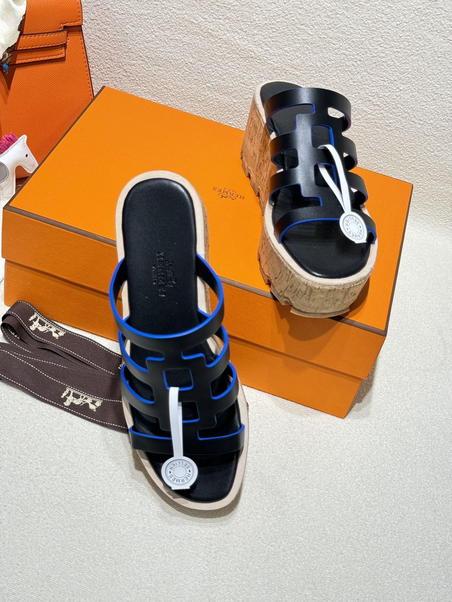 HERMES ISABELLA SANDAL BLACK CALFSKIN