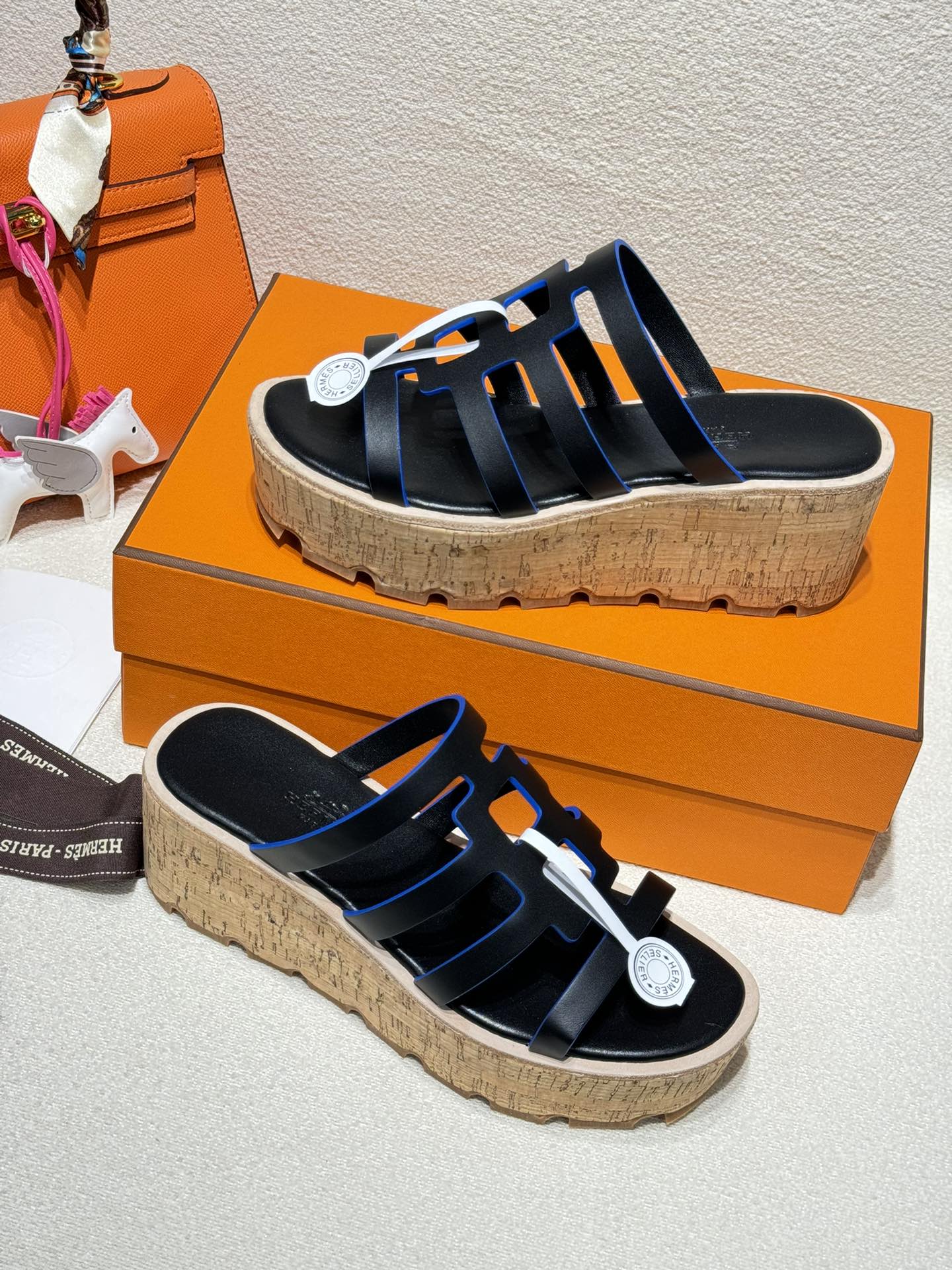HERMES ISABELLA SANDAL BLACK CALFSKIN