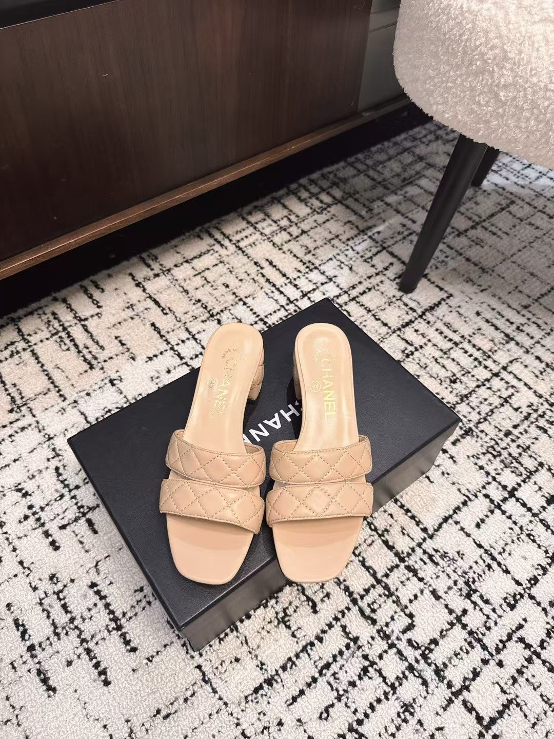 CHANEL MID HEEL MULES IN MACAROON BEIGE SHEEPSKIN