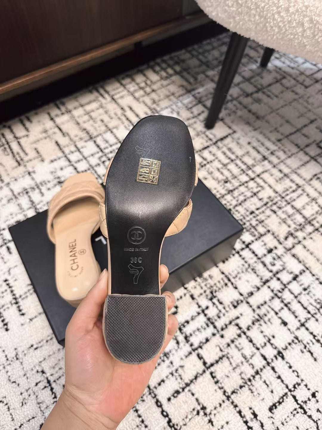 CHANEL MID HEEL MULES IN MACAROON BEIGE SHEEPSKIN