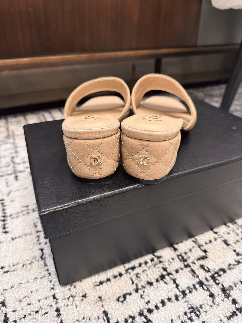 CHANEL MID HEEL MULES IN MACAROON BEIGE SHEEPSKIN