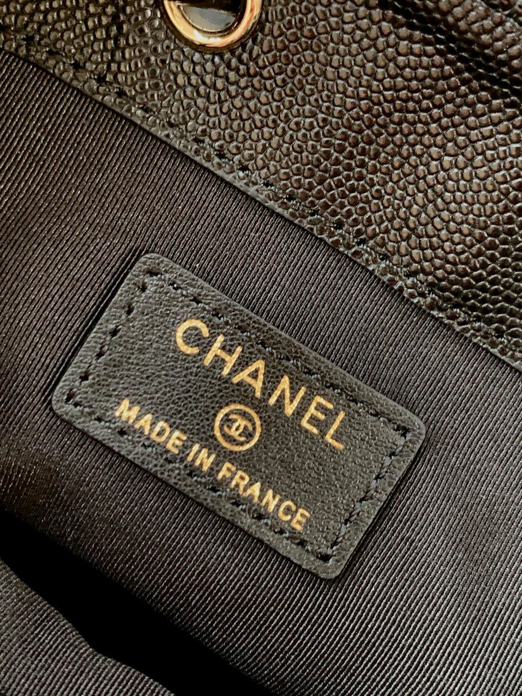 CHANEL 25S MINI BUCKET BAG 12 IN BLACK CALFSKIN GOLD HARDWARE