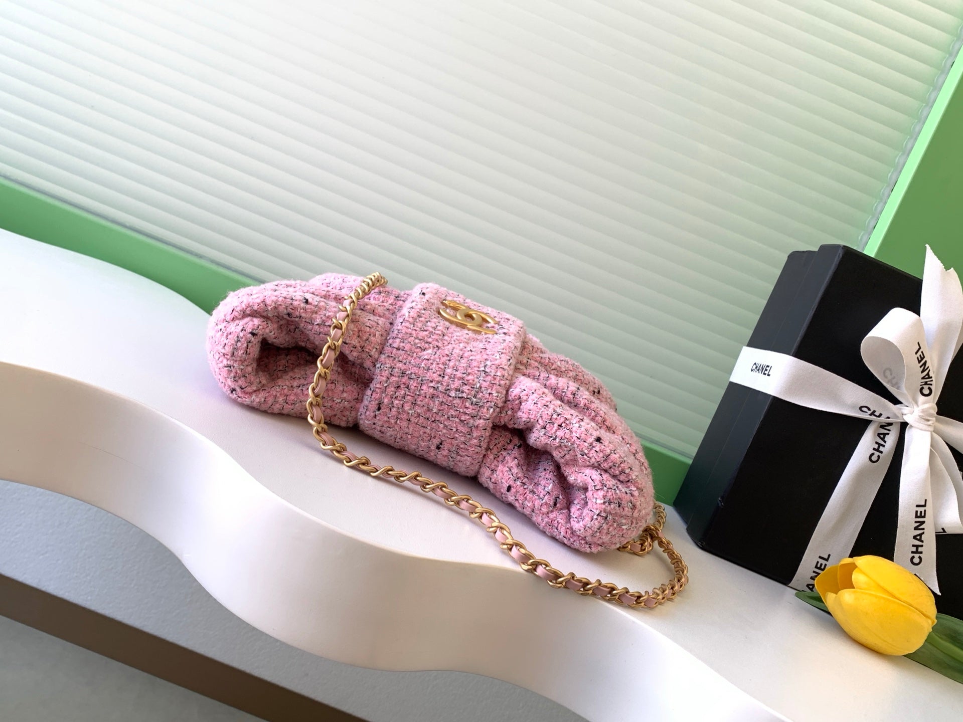 CHANEL 25S BOW BAG 26 IN PINK TWEED WITH GOLD HARDWARE